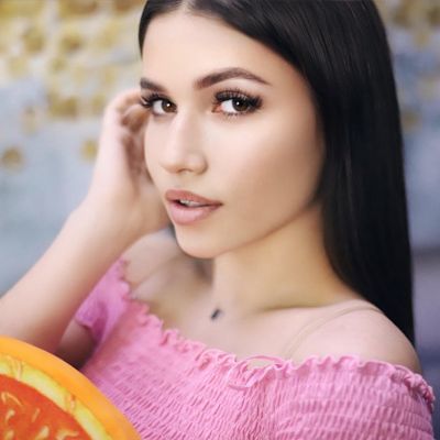 melaniemoore, camgirl Xlovecam