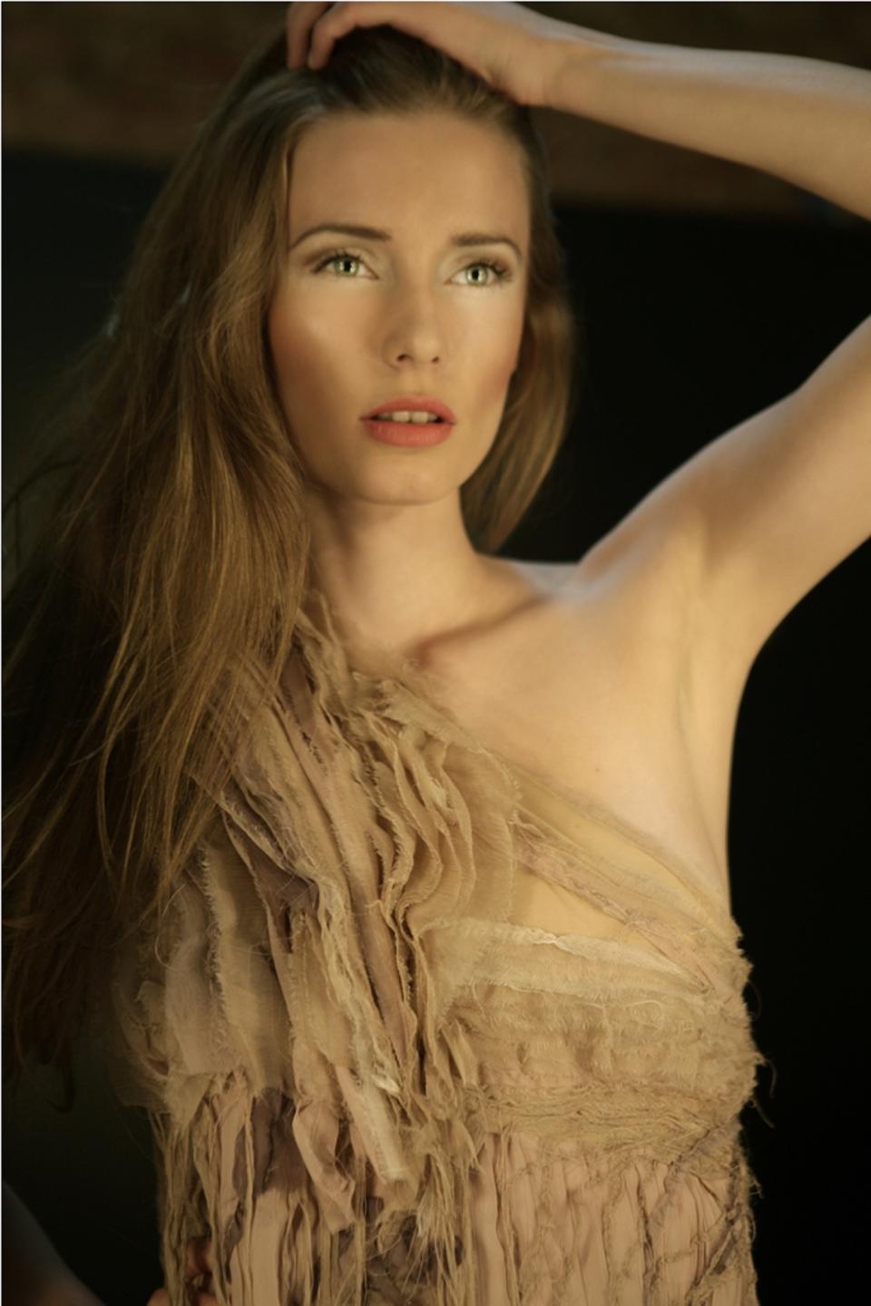 celesteone, camgirl Xlovecam