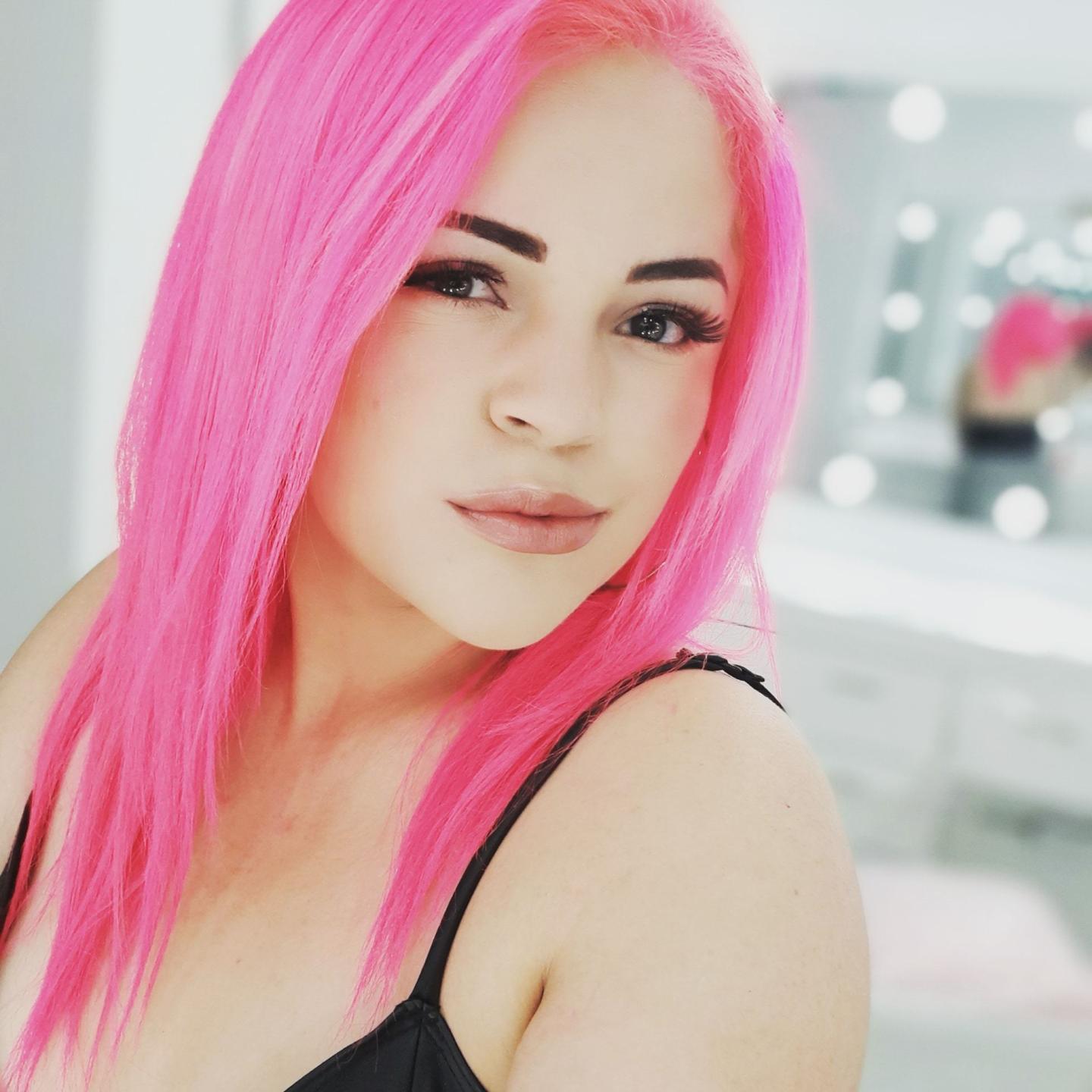 dominafitzgerald, camgirl Xlovecam