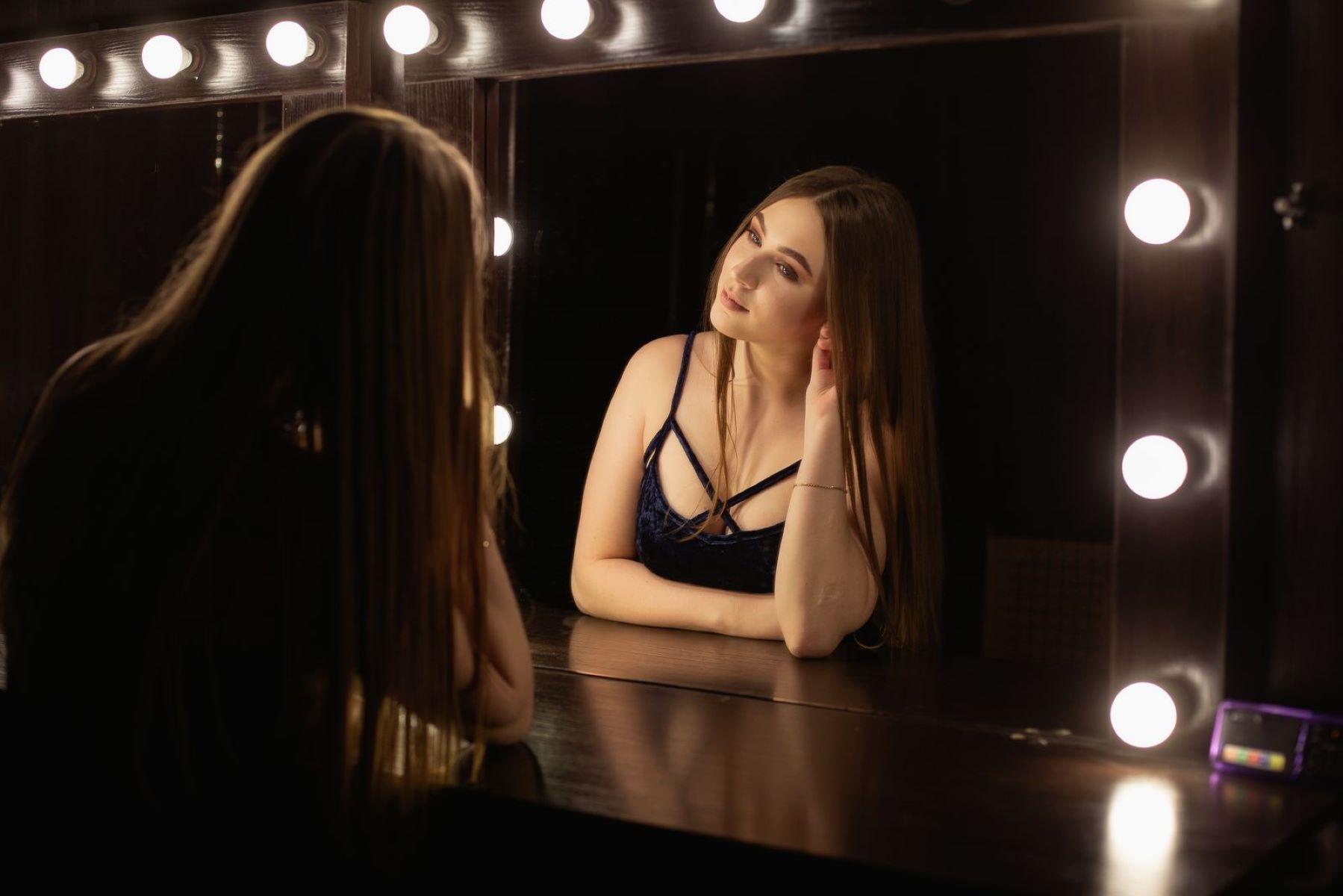 arianawang, camgirl Xlovecam